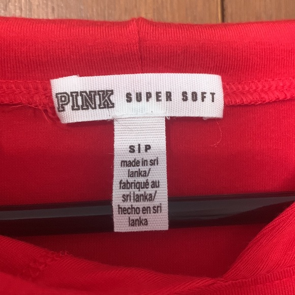 *LAST CHANCE* PINK Victoria’s Secret Soft Red Hoodie Size Small - Picture 5 of 5